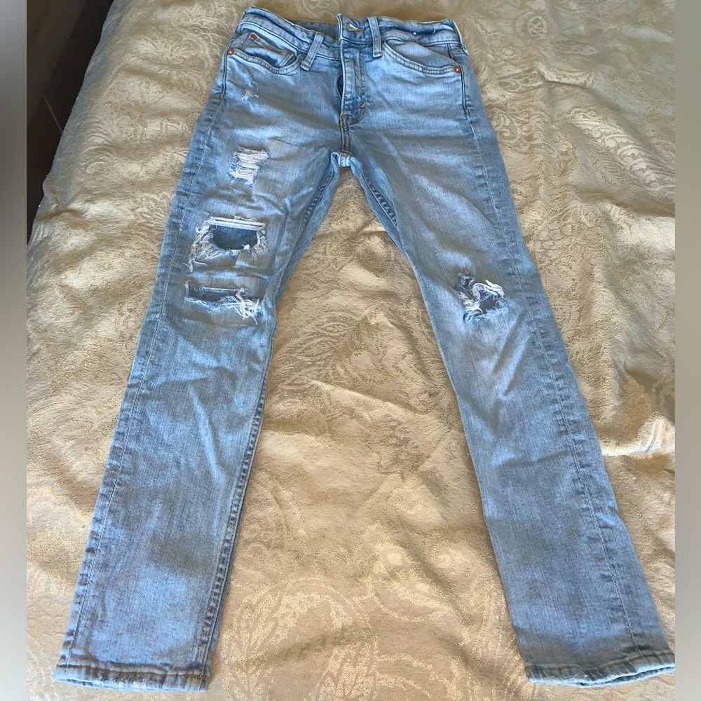 H & M Boys jeans size 10 US . Distressed style, light wash. Normal wear & tear